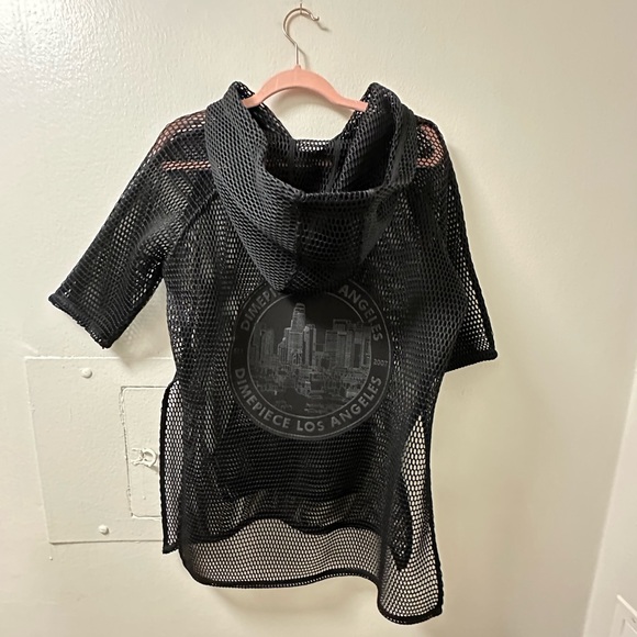 DIMEPIECE WOMEN DIMEPIECE SEAL MESH PONCHO JACKET (BLACK) - Picture 2 of 5